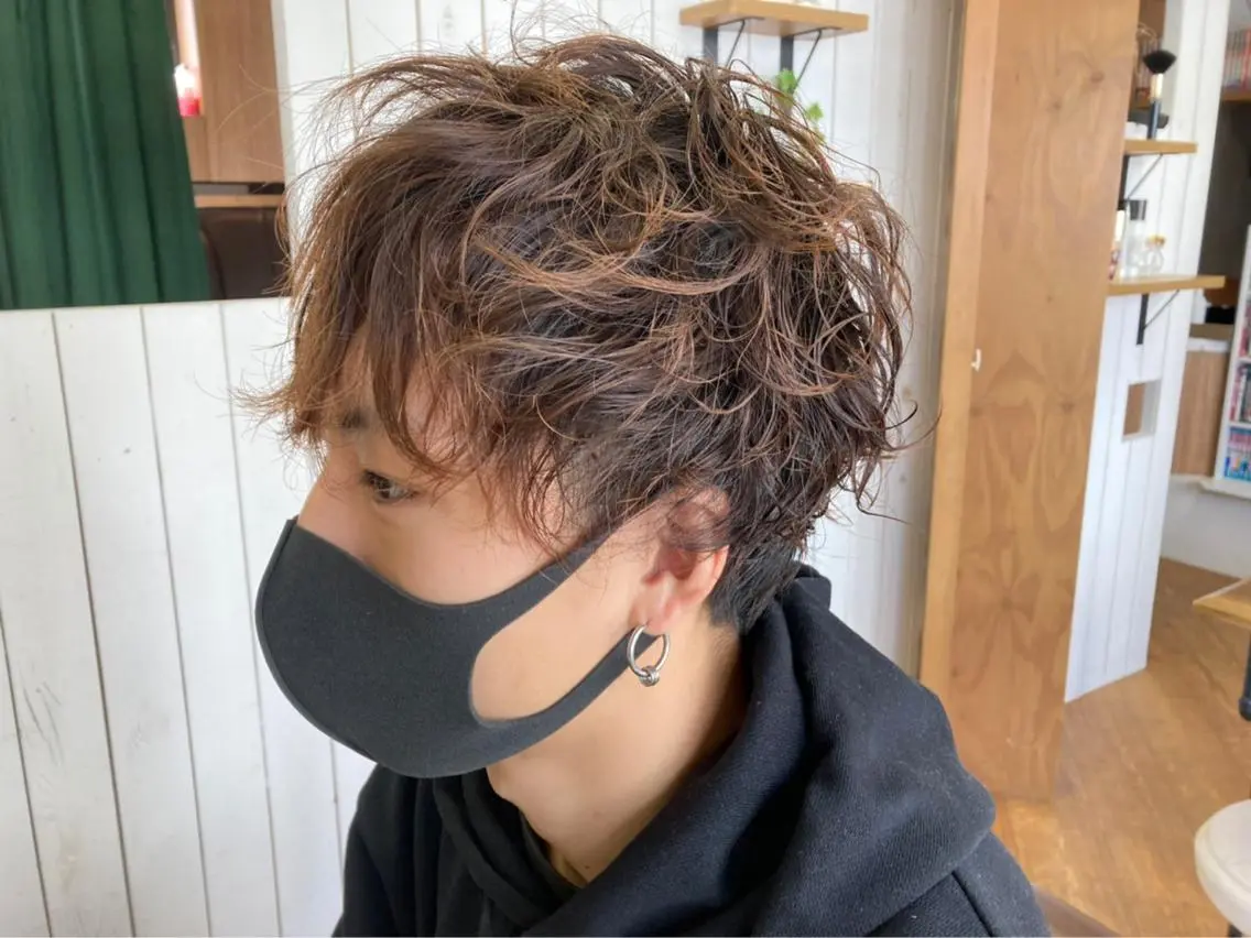 ショート パーマ メンズ特化西村 雄太のヘアスタイル