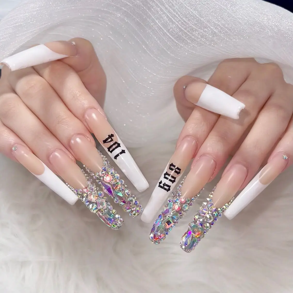 ネイル オーロラネイル 長さ出し フラッシュネイル フレンチネイル ジェルネイル ハンドネイル ハンドケア CiCi Nail Salonのネイルデザイン