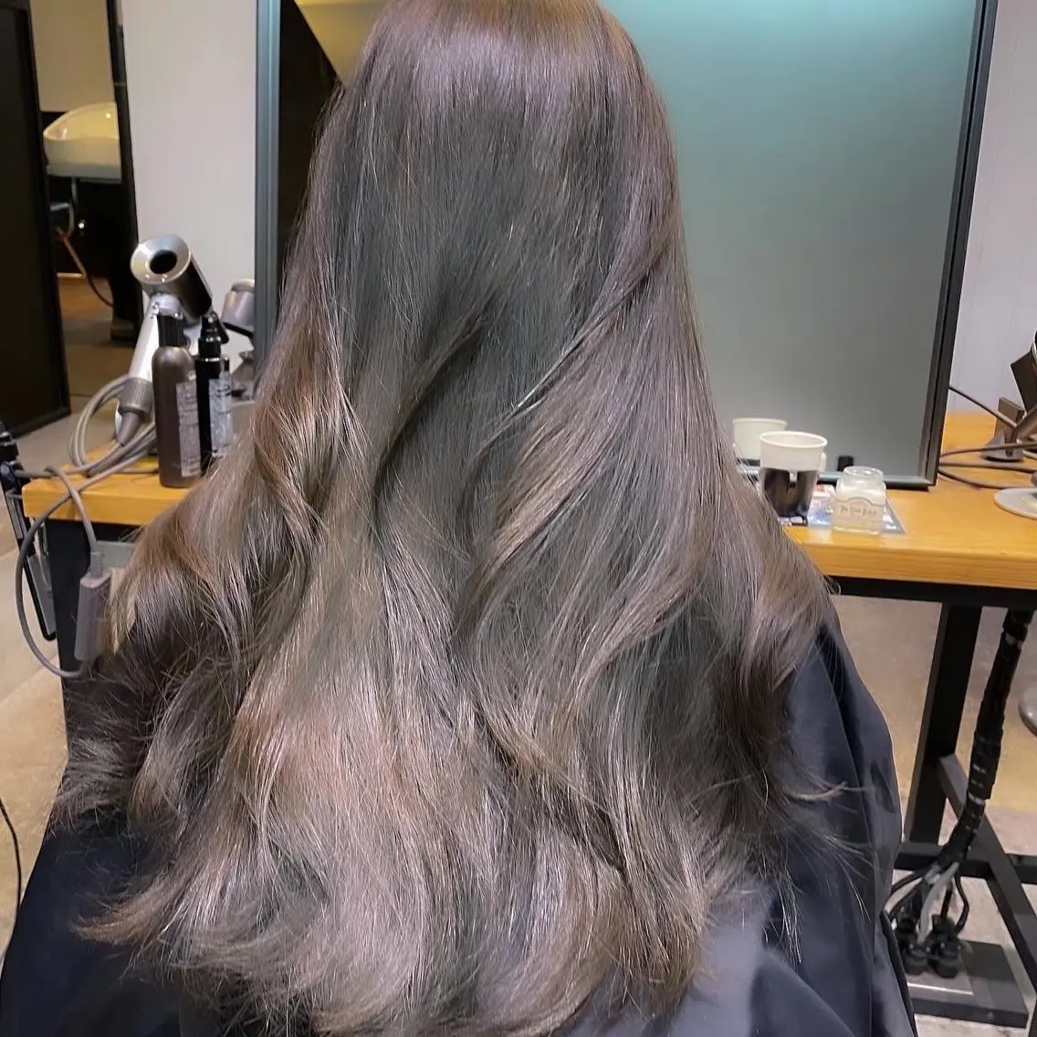 ロング カット ヘアカラー 韓国✖️網紅🖤 パーマYURIYAのヘアスタイル