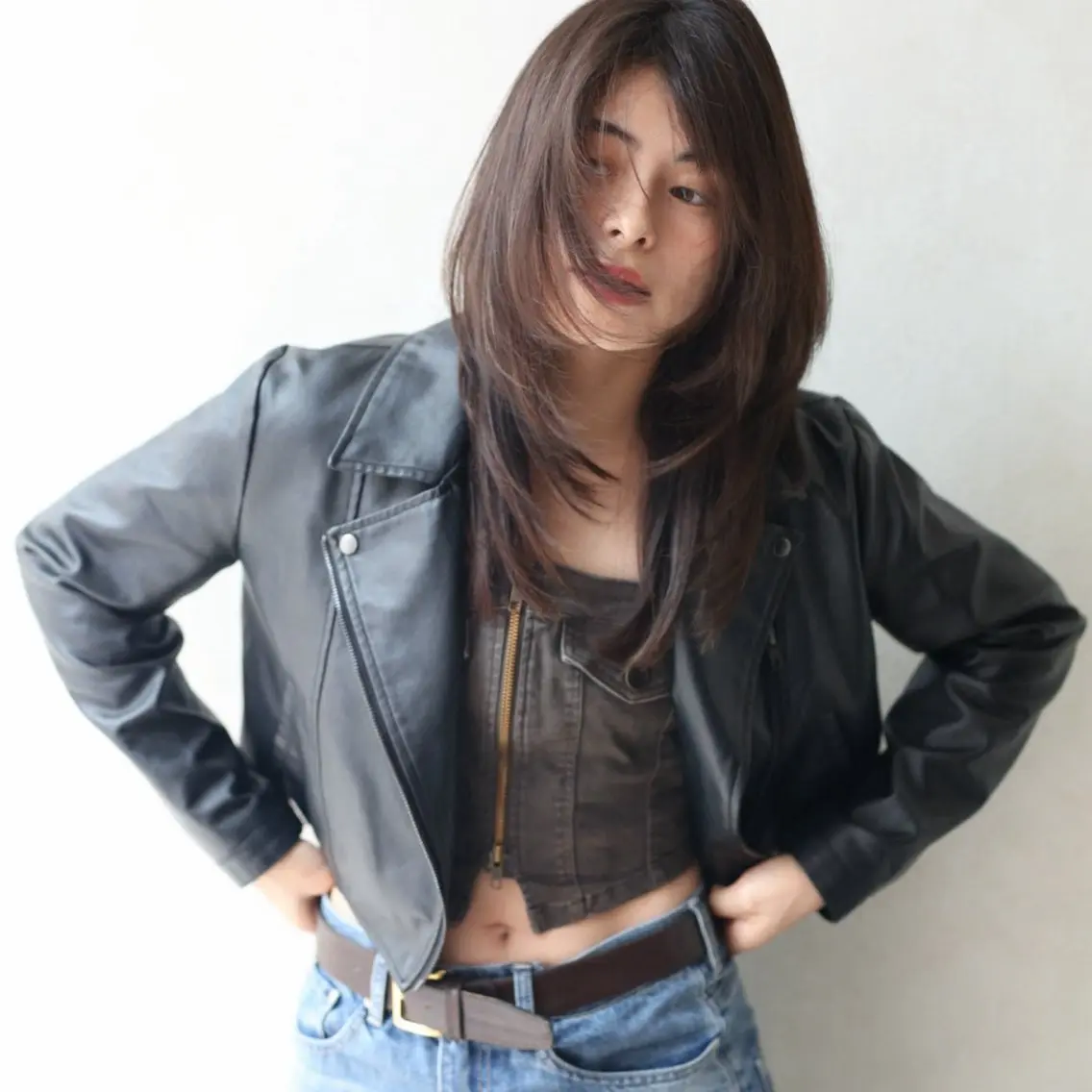 セミロング レイヤーカット カット ヘアカラー トリートメント 艶髪/透明感カラー ✨KIKOのヘアスタイル