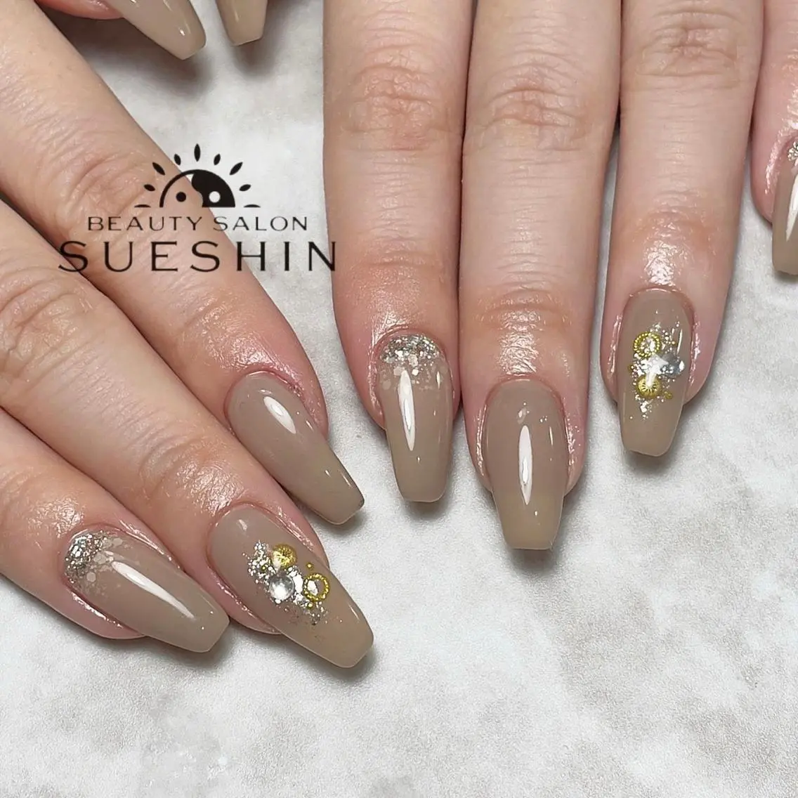 ロング ネイル ハンドネイル S ueshinのネイルデザイン