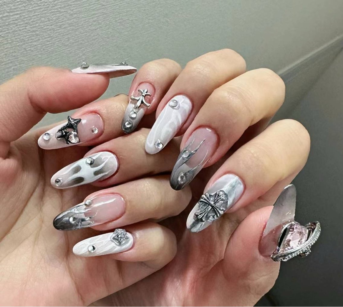 ネイル ハンドネイル W Nailのネイルデザイン