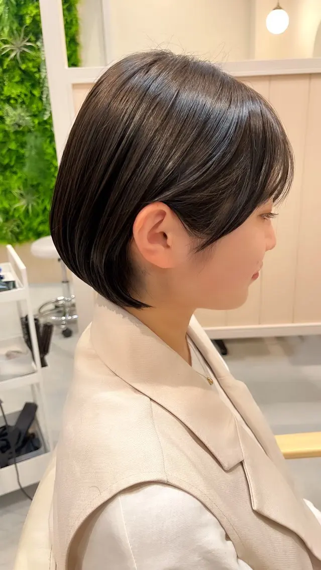ショート カット ヘアカラー トリートメント 鹿毛 裕一郎のヘアスタイル