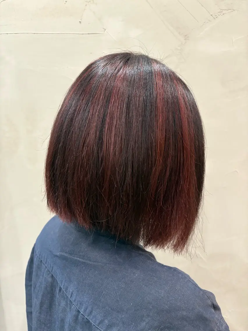 カラー デザインカラー レッドカラー かわうち れなのヘアスタイル