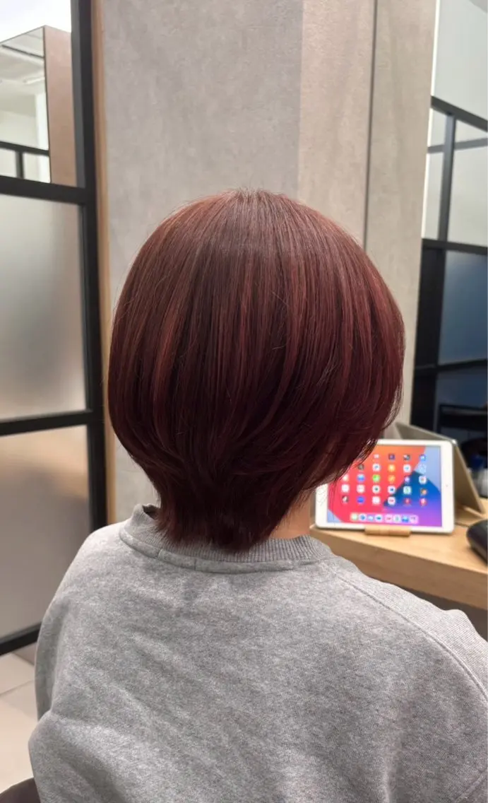 ショート カラー 櫻井 沙恵のヘアスタイル