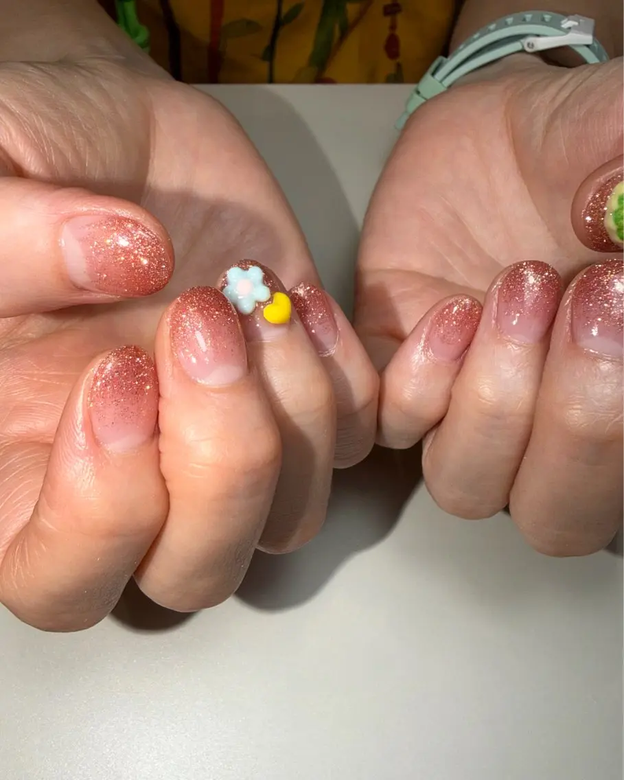 ネイル 持ち込み ハンドネイル nailsalon amoのネイルデザイン