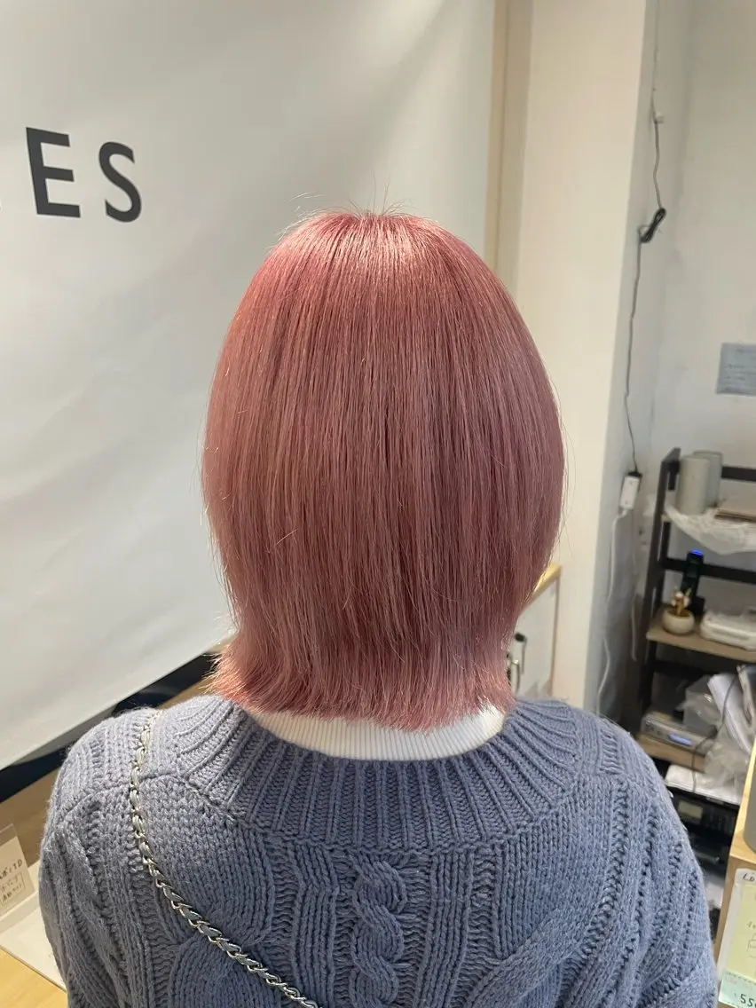カラー 中尾 唯音名のヘアスタイル