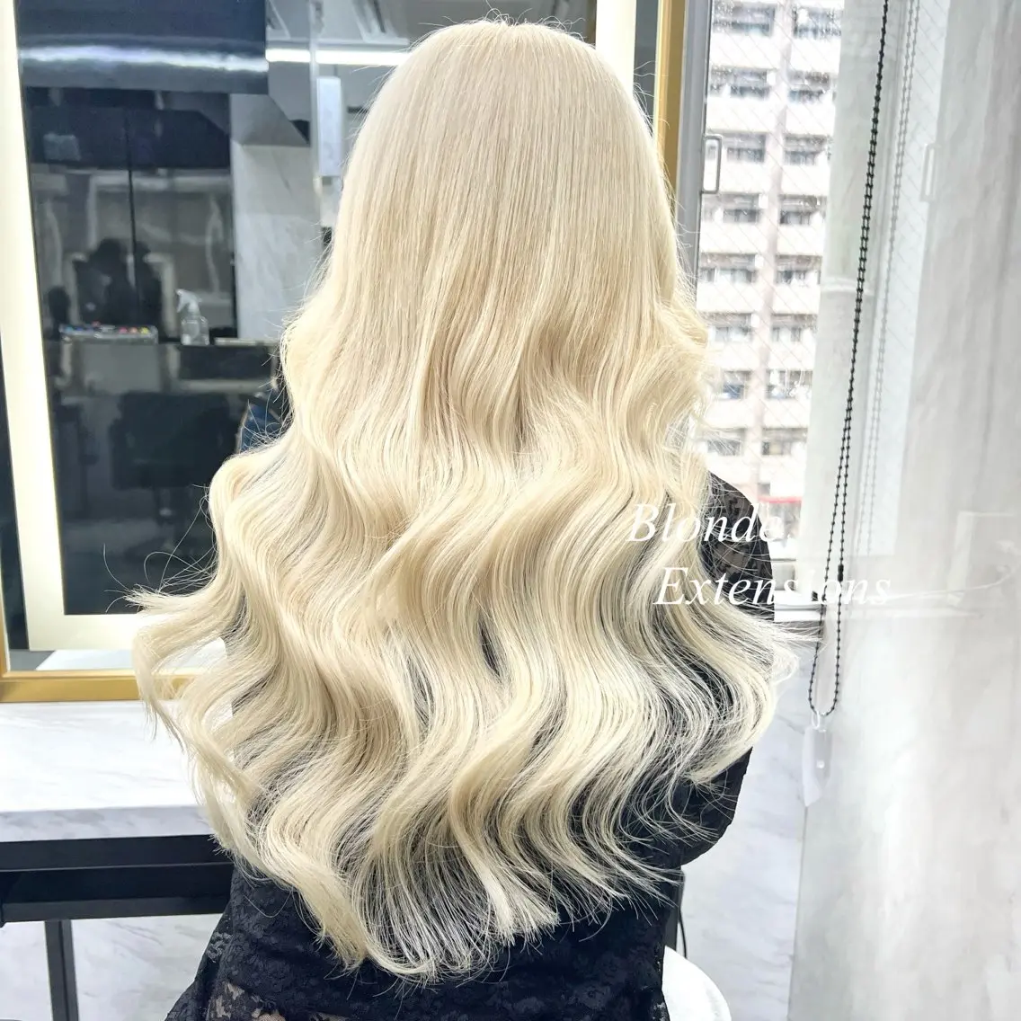 ロング カラー シールエクステ ハイトーンカラー エクステ ヘアカラー エクステ シールエクステ特化 ハイトーン、NANAのヘアスタイル