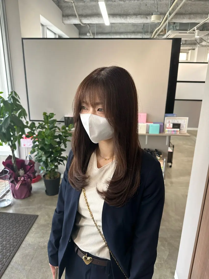 ミディアム カット ヘアカラー トリートメント 大友 岳斗のヘアスタイル