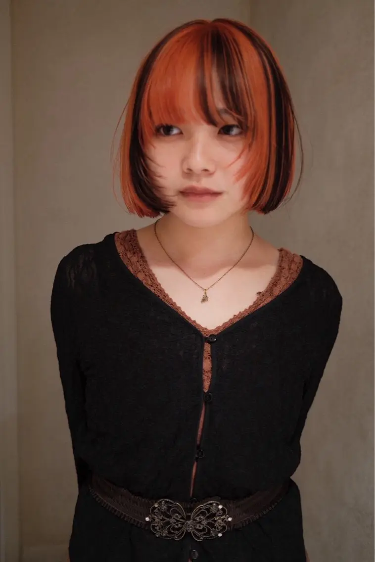 ミディアム ヘアカラー ブリーチ🩸 レイヤー🪬yumeのヘアスタイル