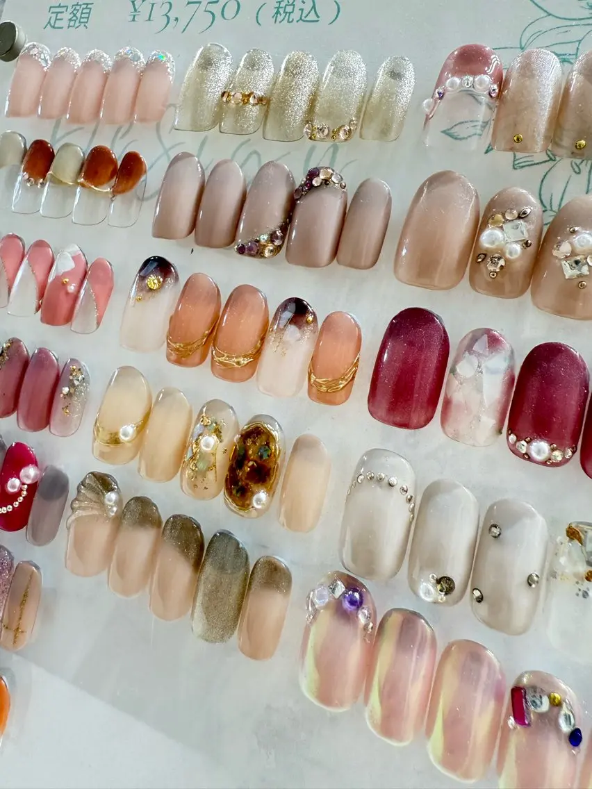 ネイル Nail Salon EVICHUのネイルデザイン