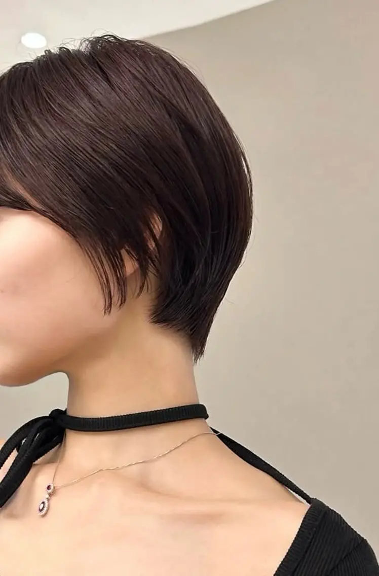 ショート カラー カット ヘアカラー トリートメント 森田遥奈/透明感カラ ー/酸性ストレートのヘアスタイル