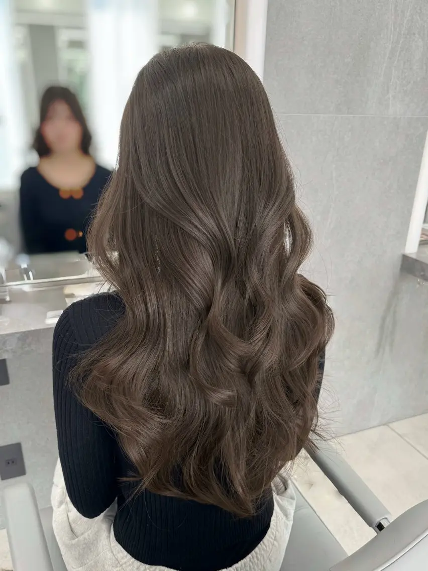 ロング 中村 紅葉のヘアスタイル