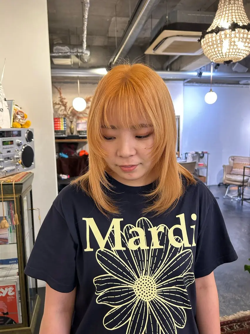 ミディアム カラー はな SPURのヘアスタイル