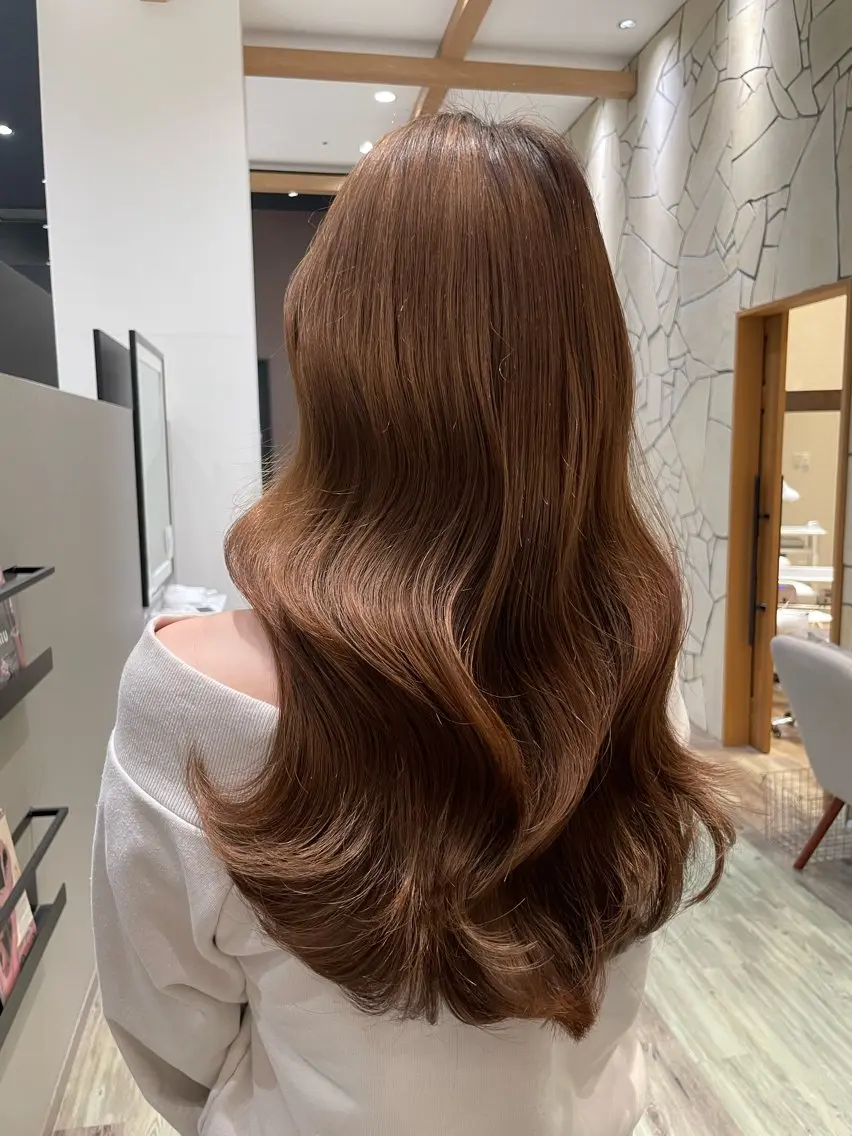ロング カラー イルミナカラー トリートメント カット ヘアカラー トリートメント k-twoたき✨艶感 カラー／美髪矯正のヘアスタイル