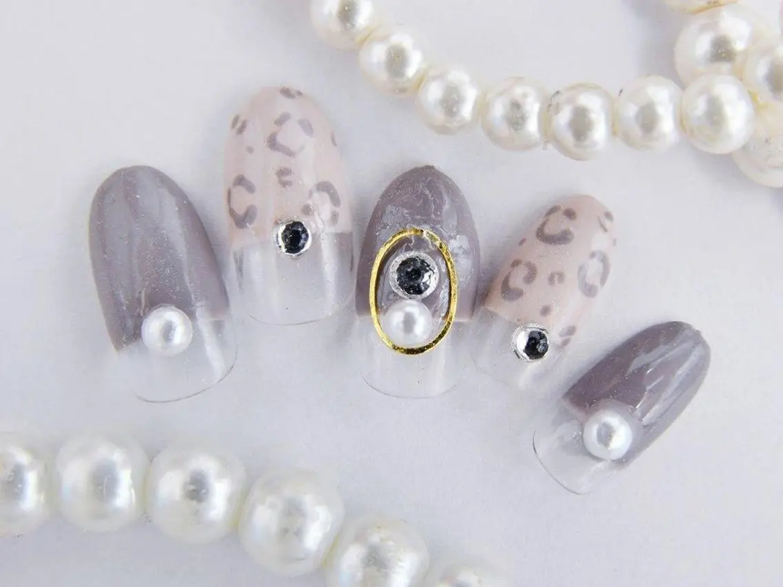 ネイル 桜ネイル フラッシュネイル フットネイル ジェルネイル キラキラネイル Tiary Nail Yのネイルデザイン