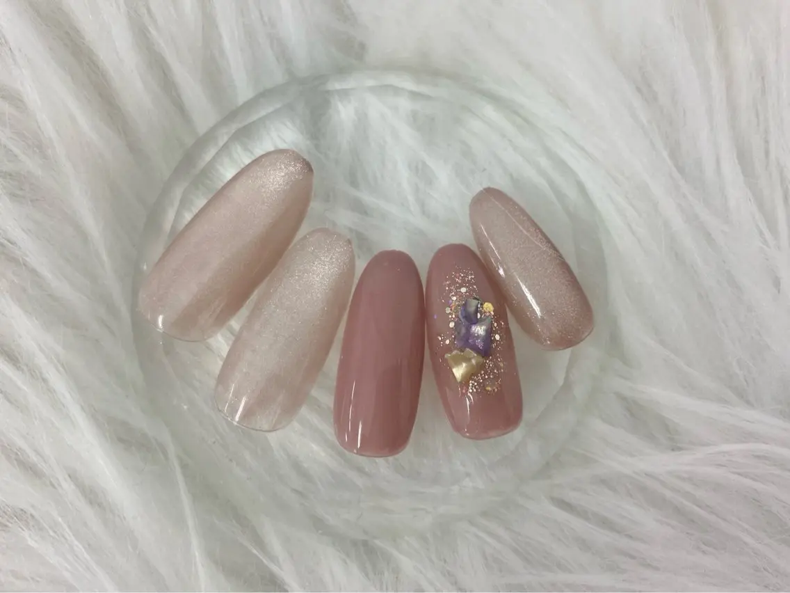ネイル reyel Aのネイルデザイン