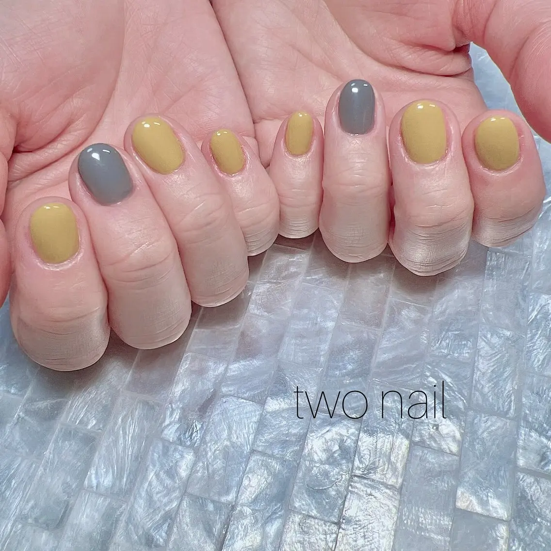 ネイル ネイルチップ ホワイト ハンドネイル two nailのネイルデザイン