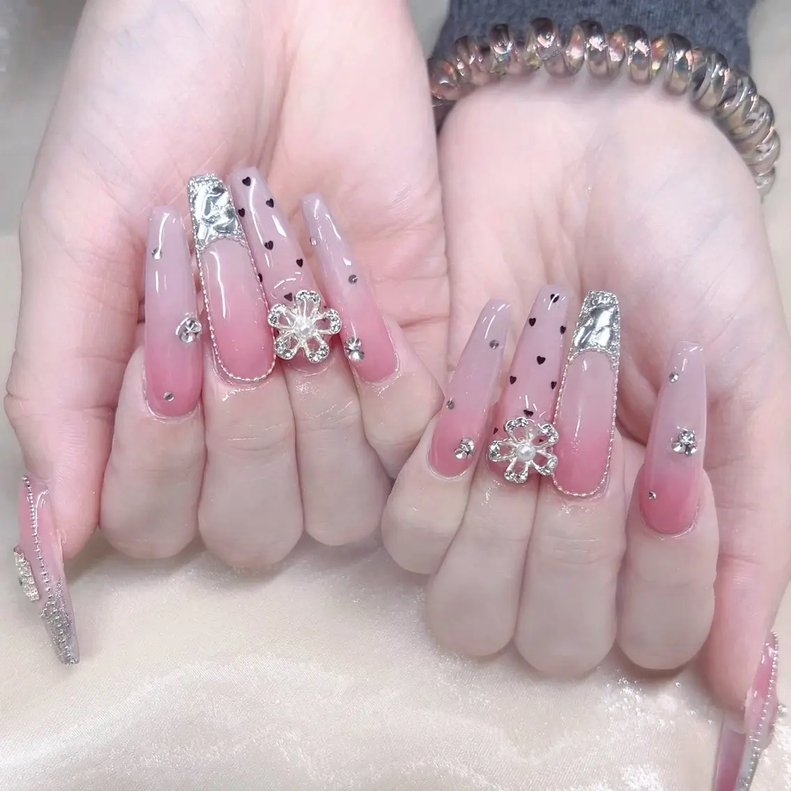 ネイル ハンドネイル ✨木にいる ネイル✨のネイルデザイン