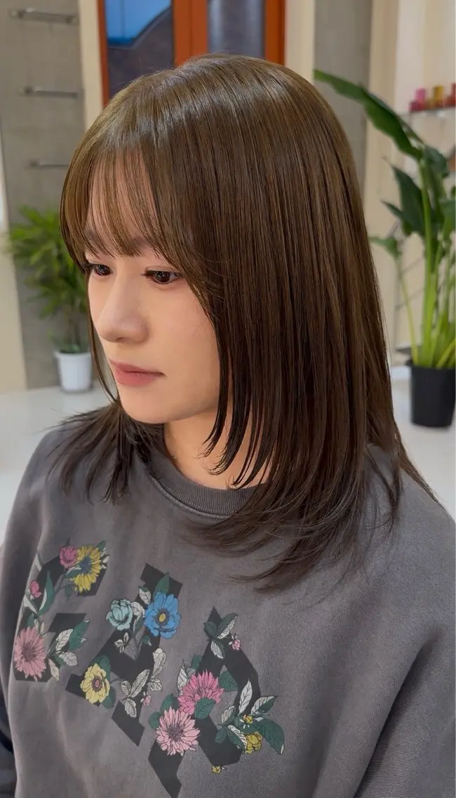 ミディアム 園田奈津 ボブ・レイヤーカットのヘアスタイル