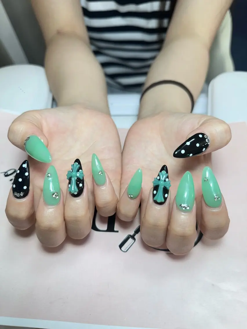 ネイル ハンドネイル DT nailのネイルデザイン