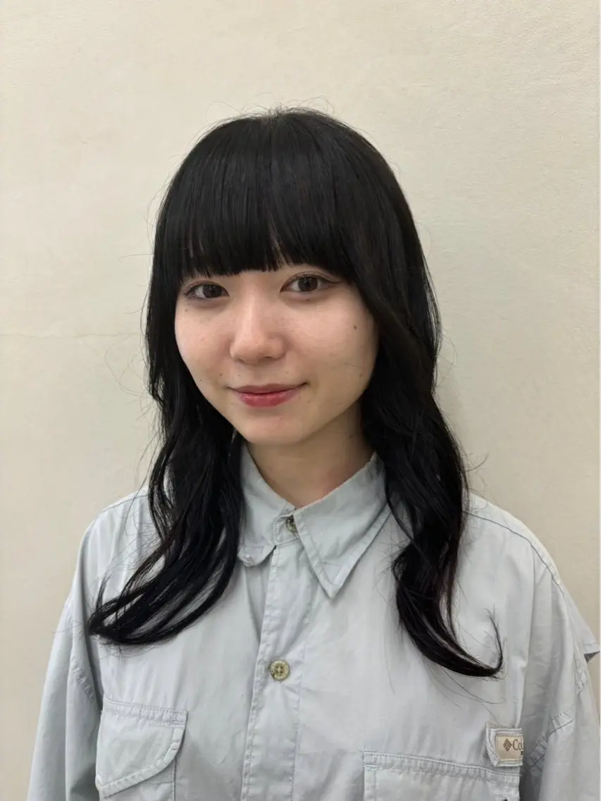 セミロング カラー 梨子🐣艶カラー🌈 ダメージレス💖のヘアスタイル