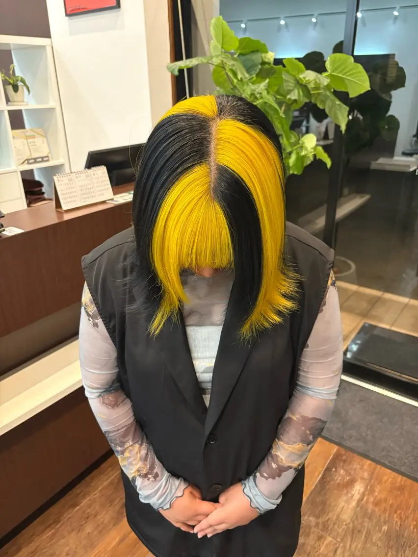 ミディアム ヘアカラー 藤田 陽菜乃のヘアスタイル