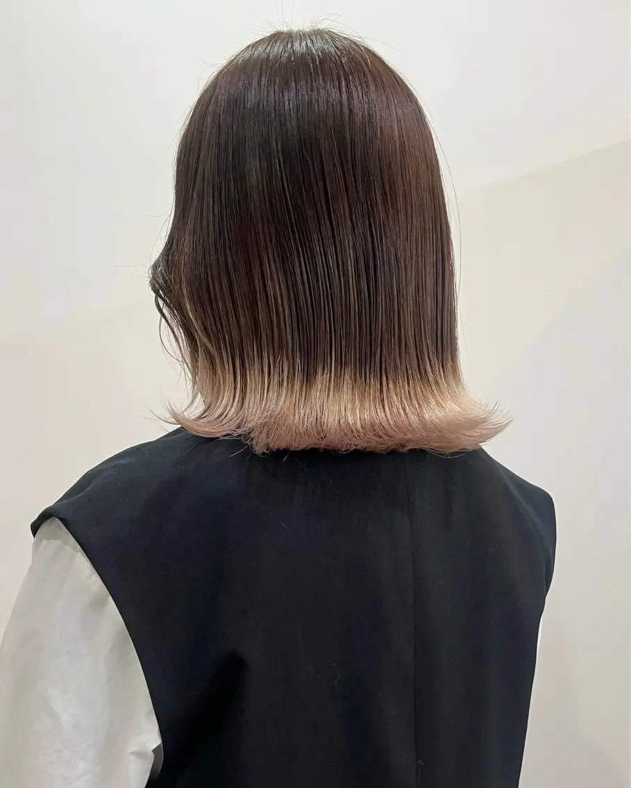 ✨🦄【裾カラー】毛先ブリーチ×全体オンカラー×トリートメント🌈✨の写真
