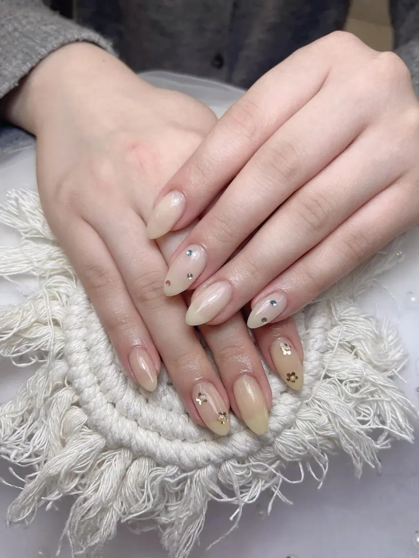 ネイル ハンドネイル hue nail1のネイルデザイン