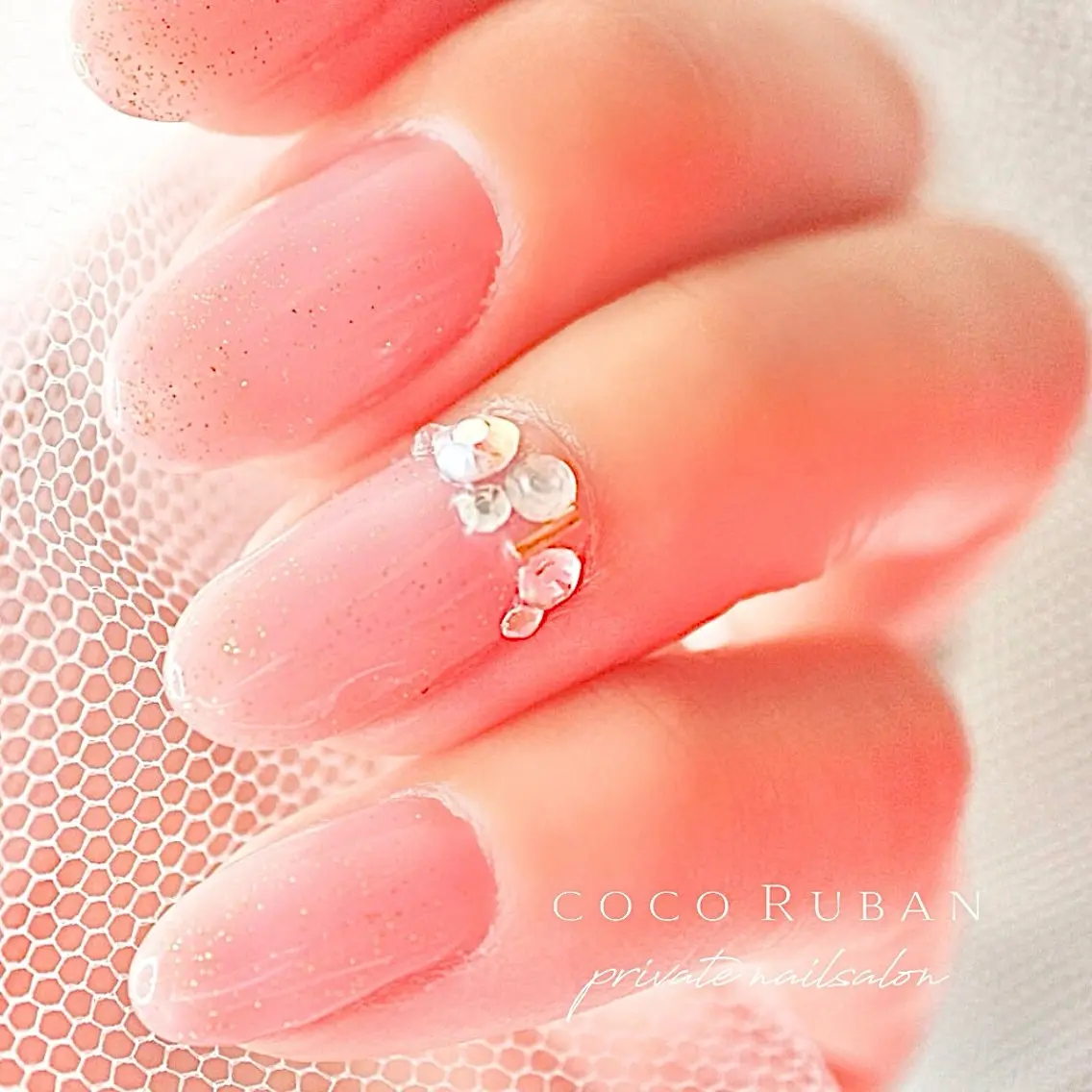 深爪改善ジェルコース 💅🏻✨長さ出し(スカルプチュア)+ワンカラーorラメグラデーション✨(オフ込み)の写真