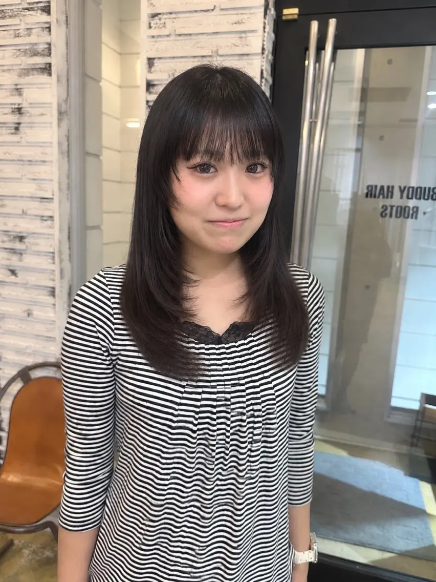 セミロング カット 名古屋カラー ひかりのヘアスタイル