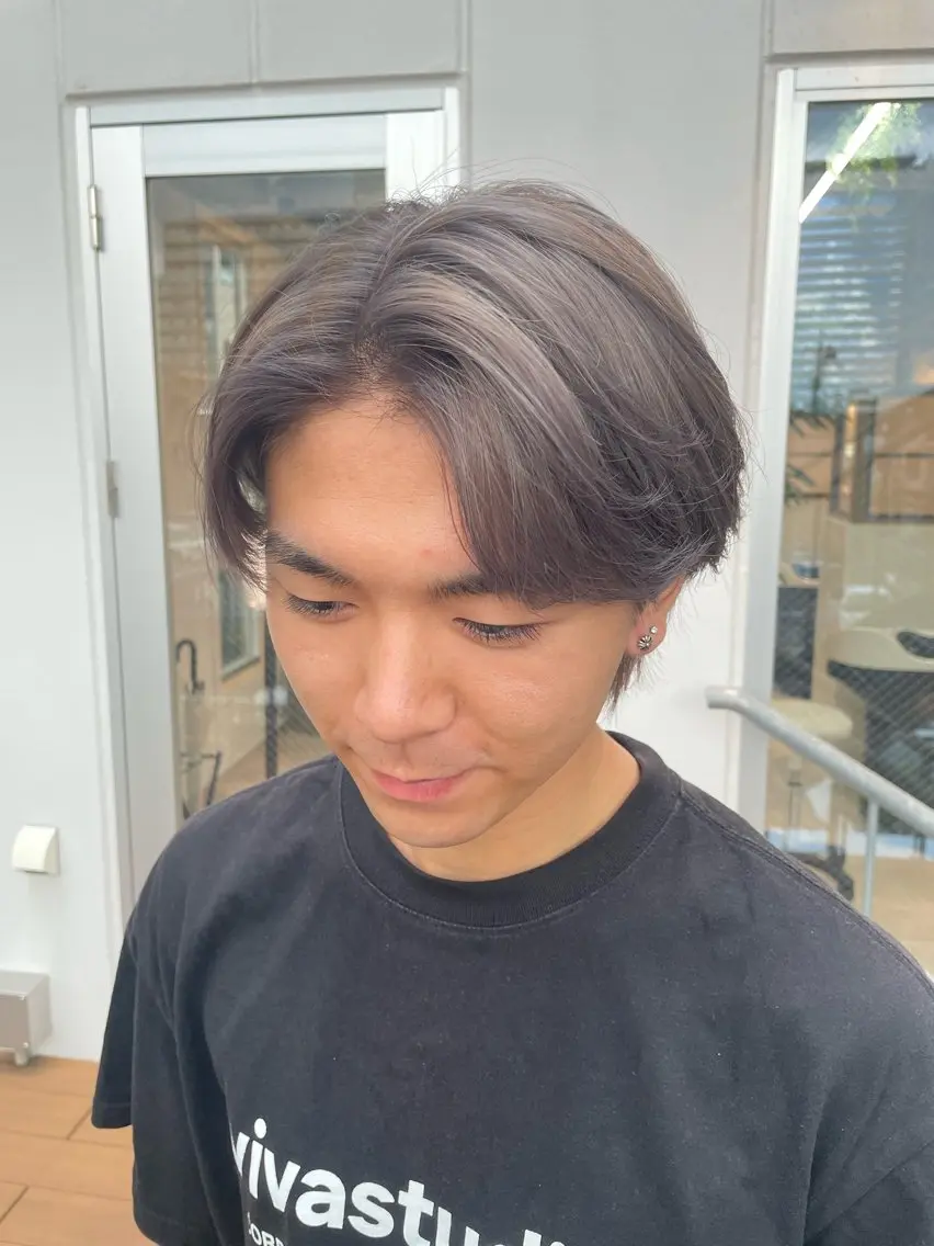 ショート カラー メンズ メンズブリーチ ブリーチ 松井 悠希のヘアスタイル