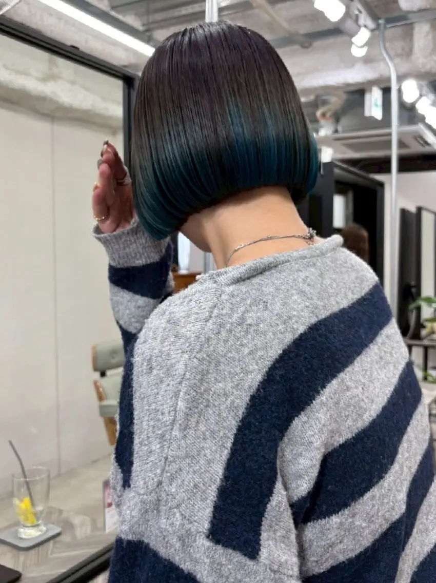 ショート カラー カット ヘアカラー トリートメント JESTER 烏丸御池のヘアスタイル