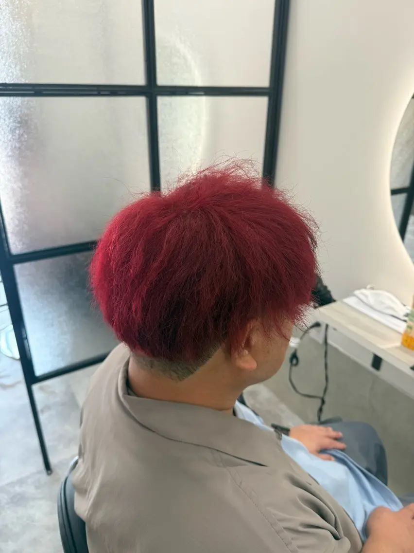ショート カラー メンズ レッドカラー 髪質改善 Chihiro🫧のヘアスタイル
