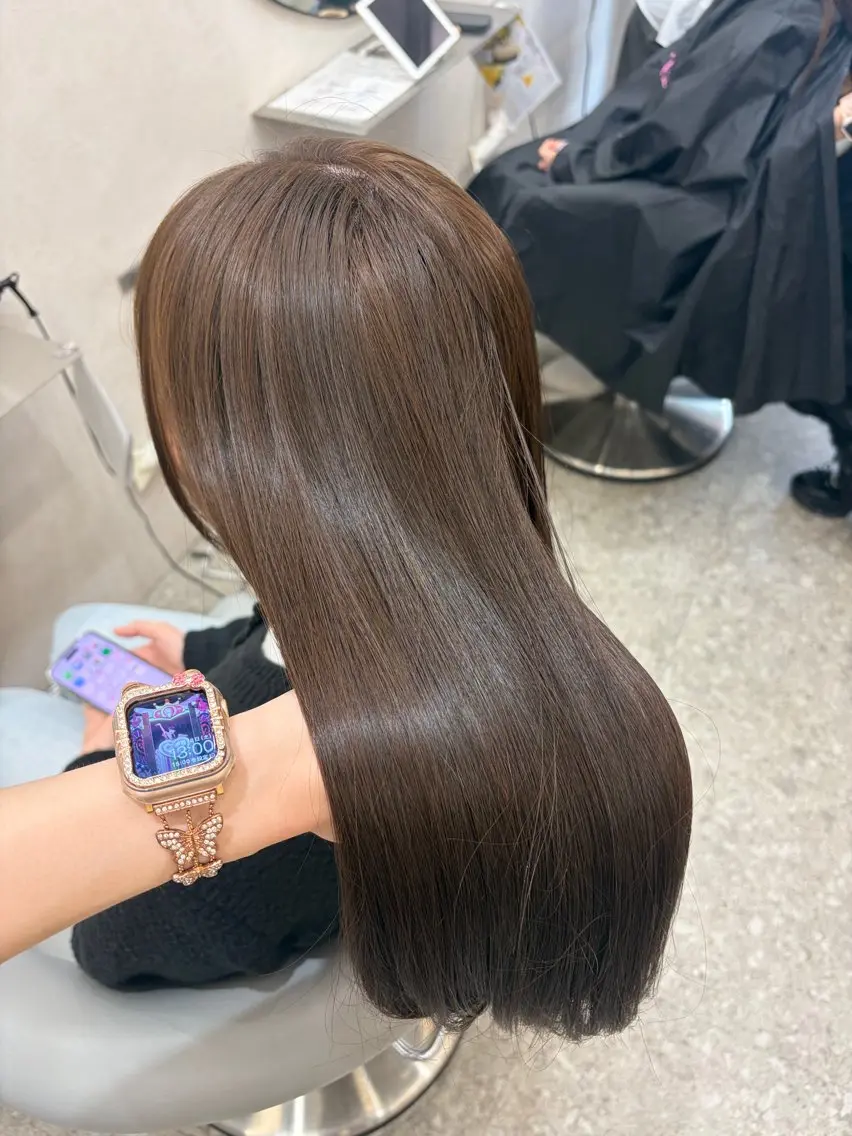 セミロング カラー ベージュカラー ヘーゼル ヘアカラー トリートメント Rio🎀ブリーチ なし透明感♡顔周り♡のヘアスタイル
