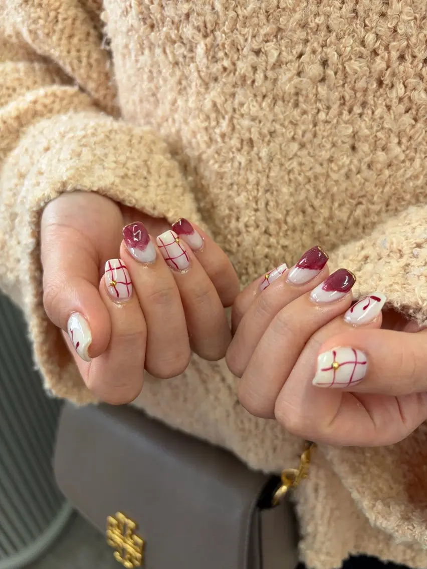 ネイル 赤色 ホワイト ハンドネイル macoto ネイル/渋谷のネイルデザイン