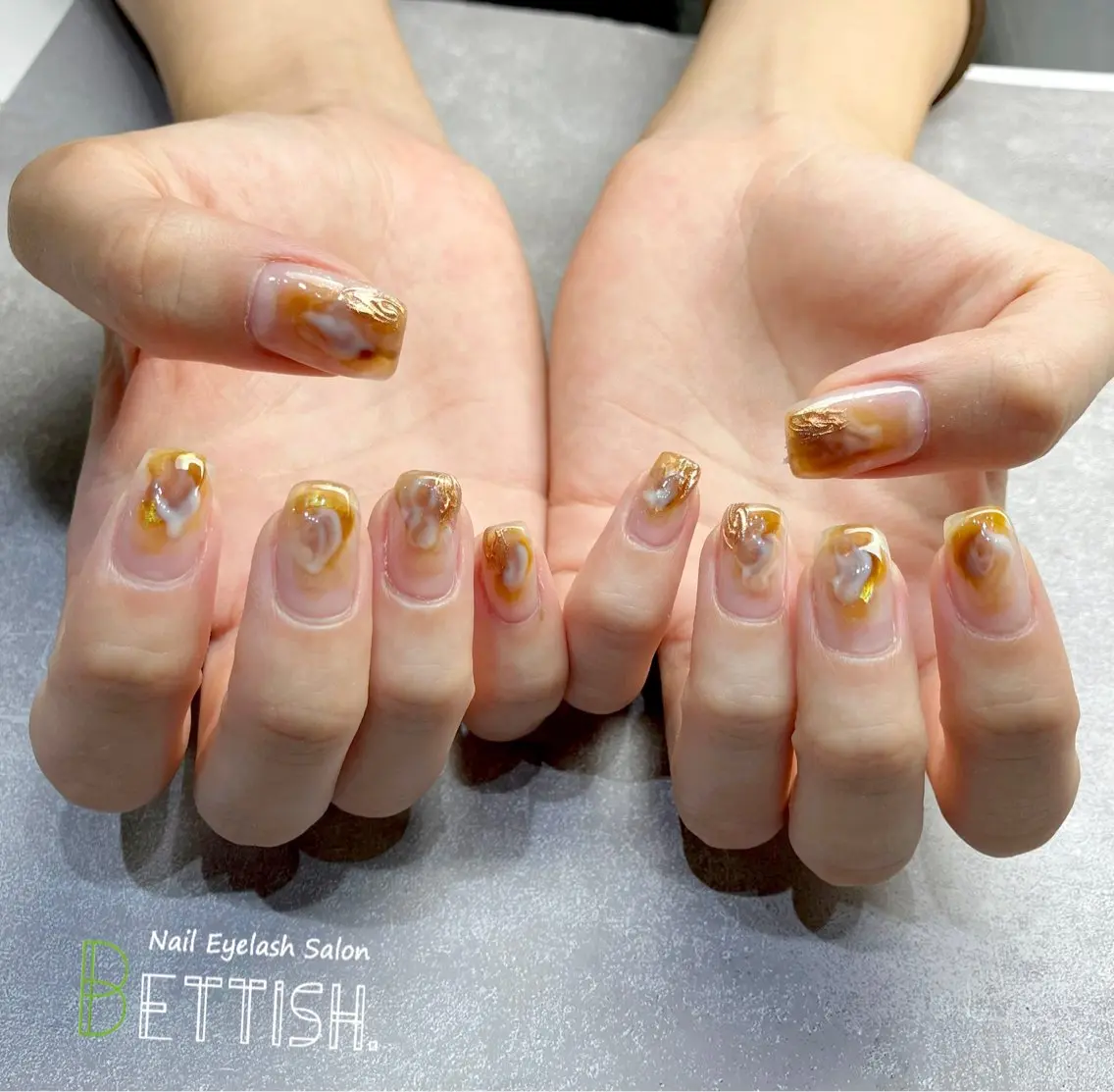 ネイル ブラウン ニュアンスネイル ハンドネイル BETTISH. KUMIKO☺︎︎のネイルデザイン