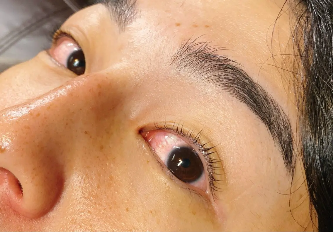 メンズ マツエク・マツパ Cカール ナチュラル まつ毛パーマ専門& men's眉AYAの眉毛・アイブロウイメージ