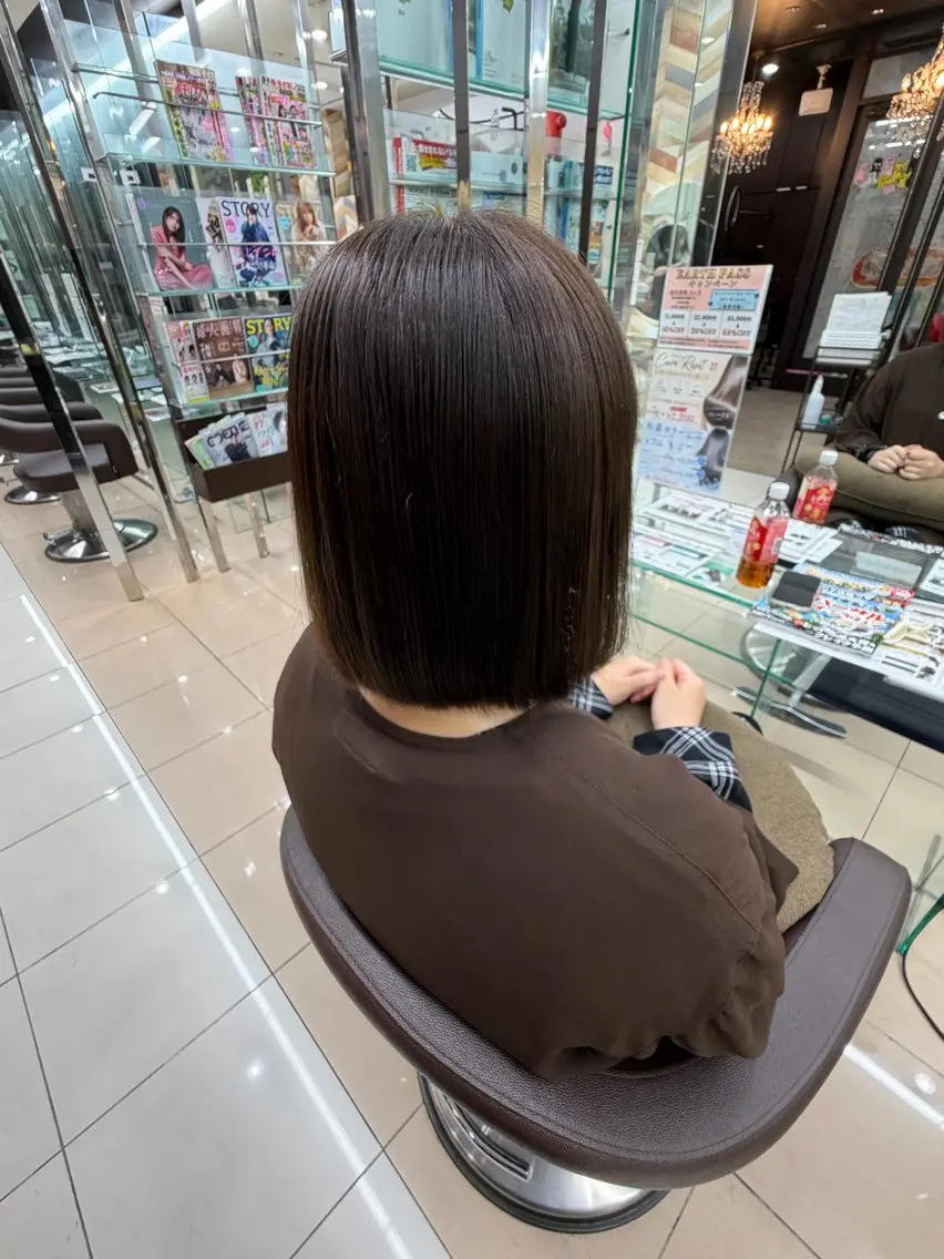 ミディアム くせ毛 髪質改善 縮毛矯正 トリートメント 酸性ストレート 髪質改善デザイナー kazu🐰のヘアスタイル