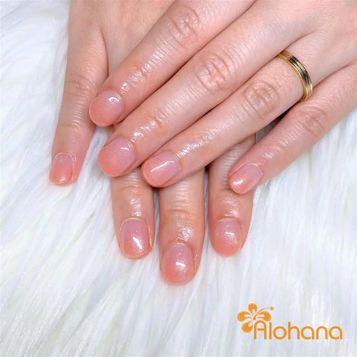 ネイル グラデーション Alohana Minaのネイルデザイン