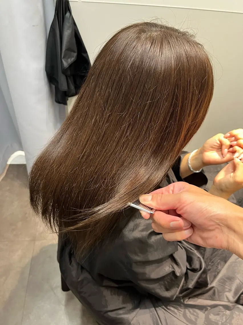 ミディアム ヘアカラー 悩む大人女性の味方 白髪ぼかし/うる艶髪のヘアスタイル