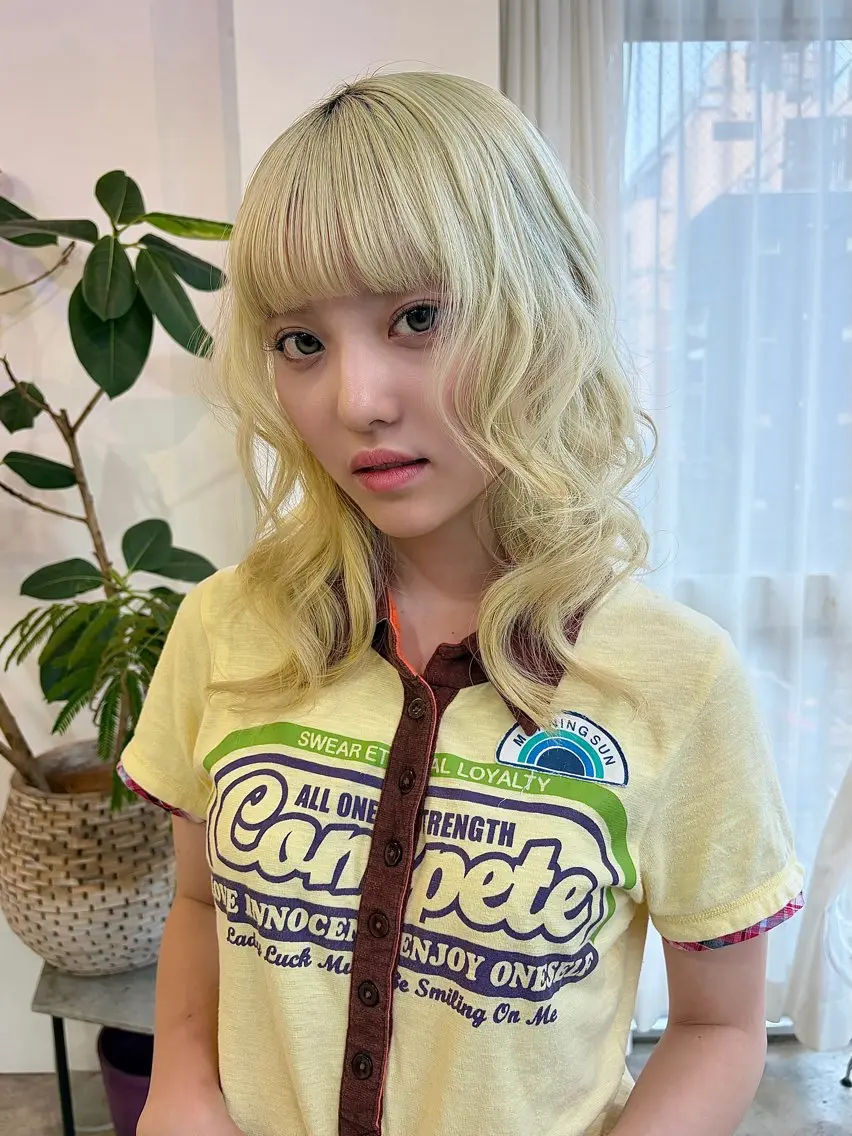 ミディアム カラー カット ヘアカラー トリートメント ヘッドスパ ness 一花のヘアスタイル