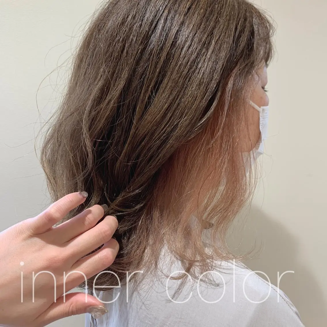 ミディアム 透明感カラー 金村真子のヘアスタイル