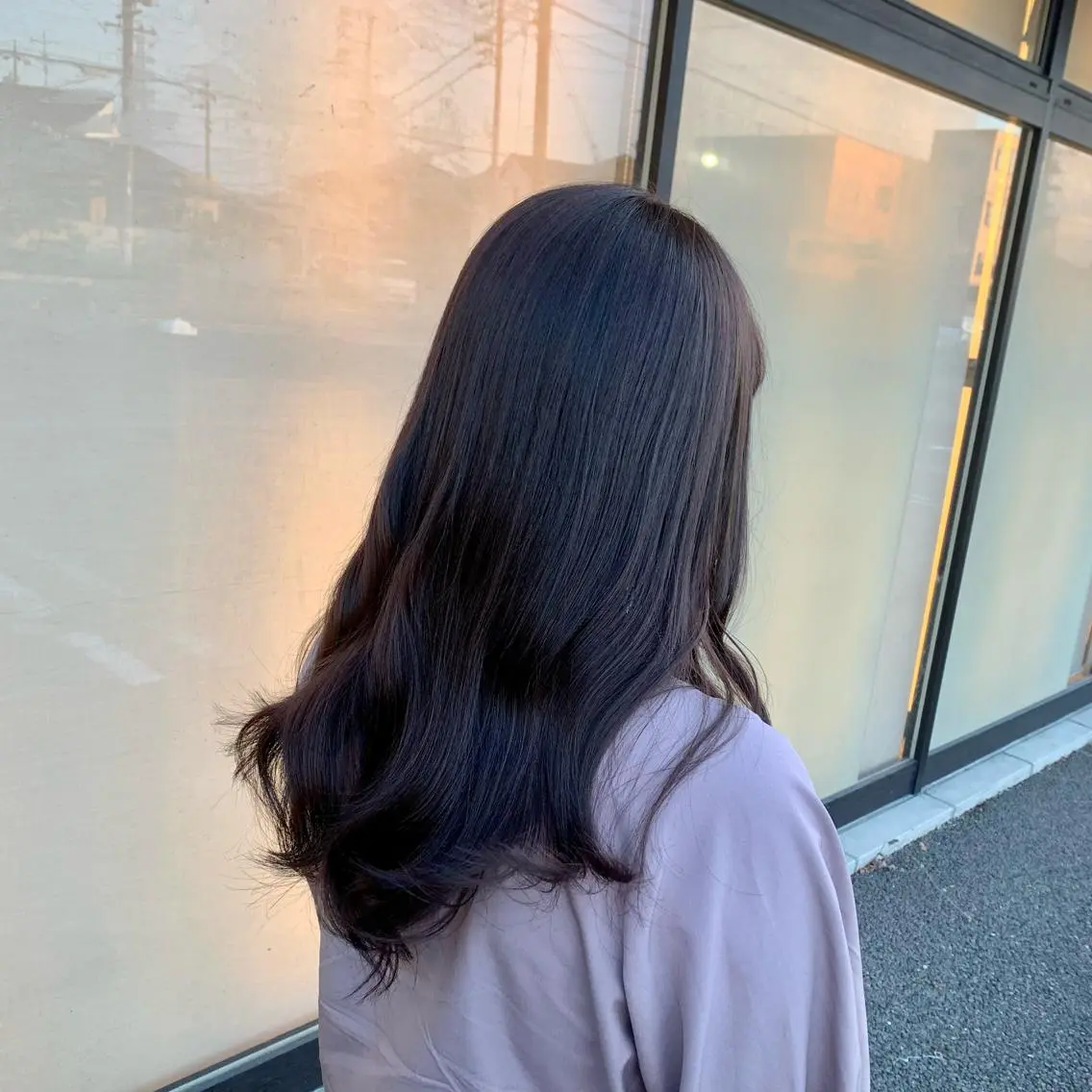 ロング カラー ラベンダーカラー ピンクカラー ピンクラベンダー 透明感艶カラー/ 岡田澪香のヘアスタイル