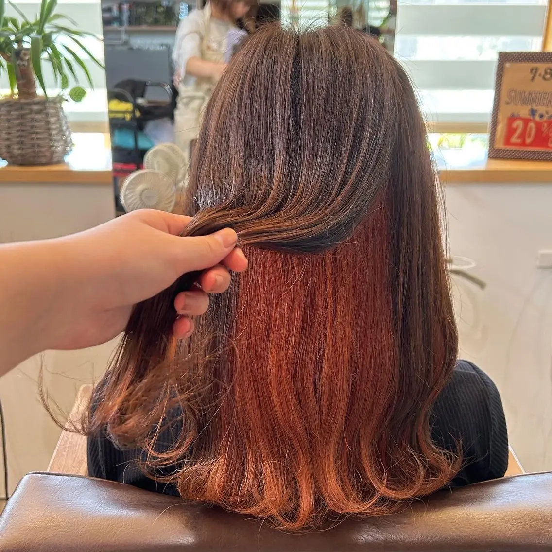 セミロング ヘアカラー トリートメント JuJu (orange)のマツエク・マツパデザイン