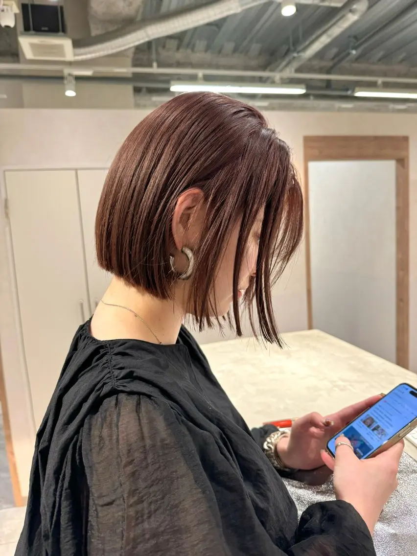 ショート ボブ カット ヘアカラー トリートメント 透明感カラー✴︎ SAYAKAのヘアスタイル