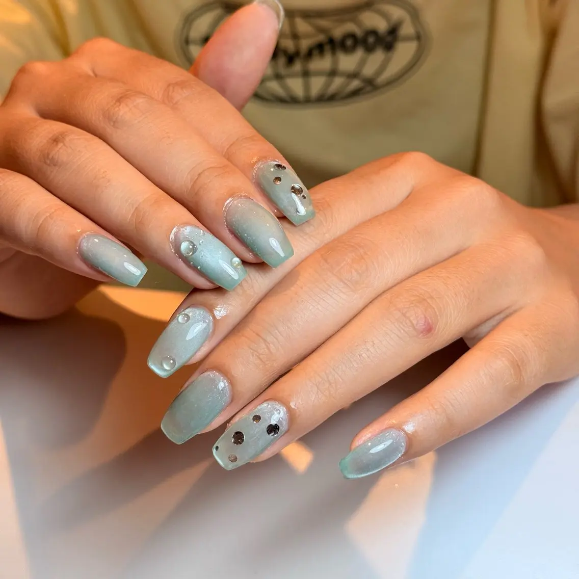 ネイル アートネイル チークネイル フレンチネイル グラデーション キラキラネイル ハンドネイル Risa_ Nailのネイルデザイン