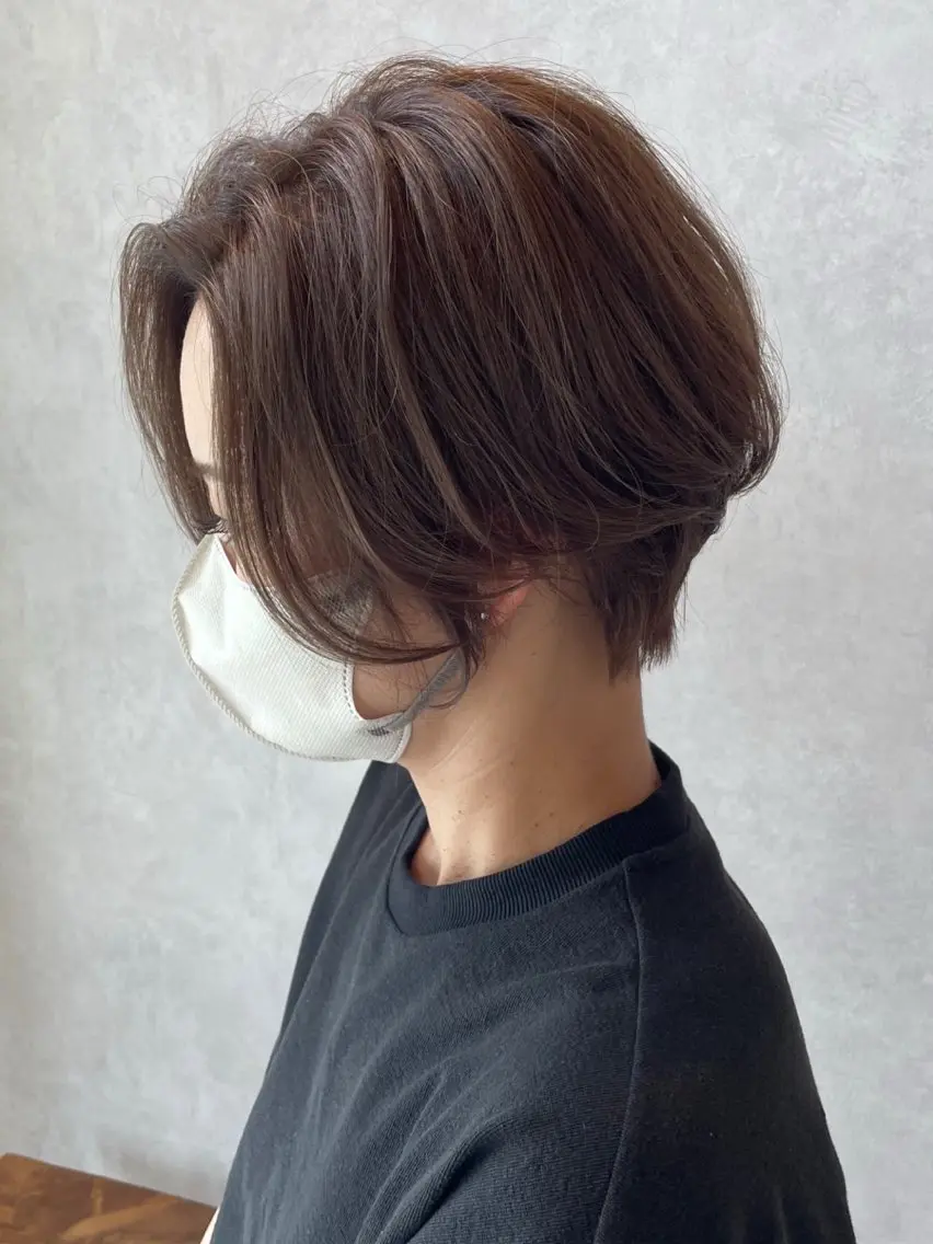 ショート カラー アッシュ ラベンダーカラー ヘアカラー イトウ ミユのヘアスタイル