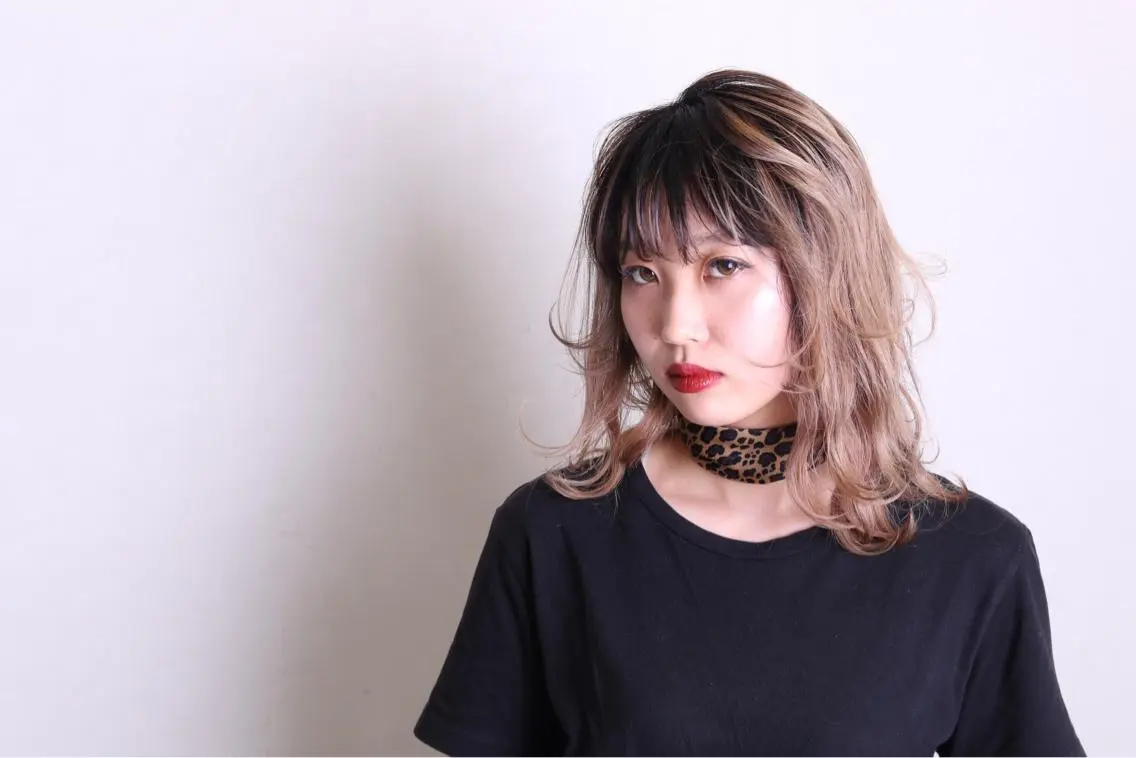 ミディアム レイヤーカット &.TIGRE 永野成知のヘアスタイル
