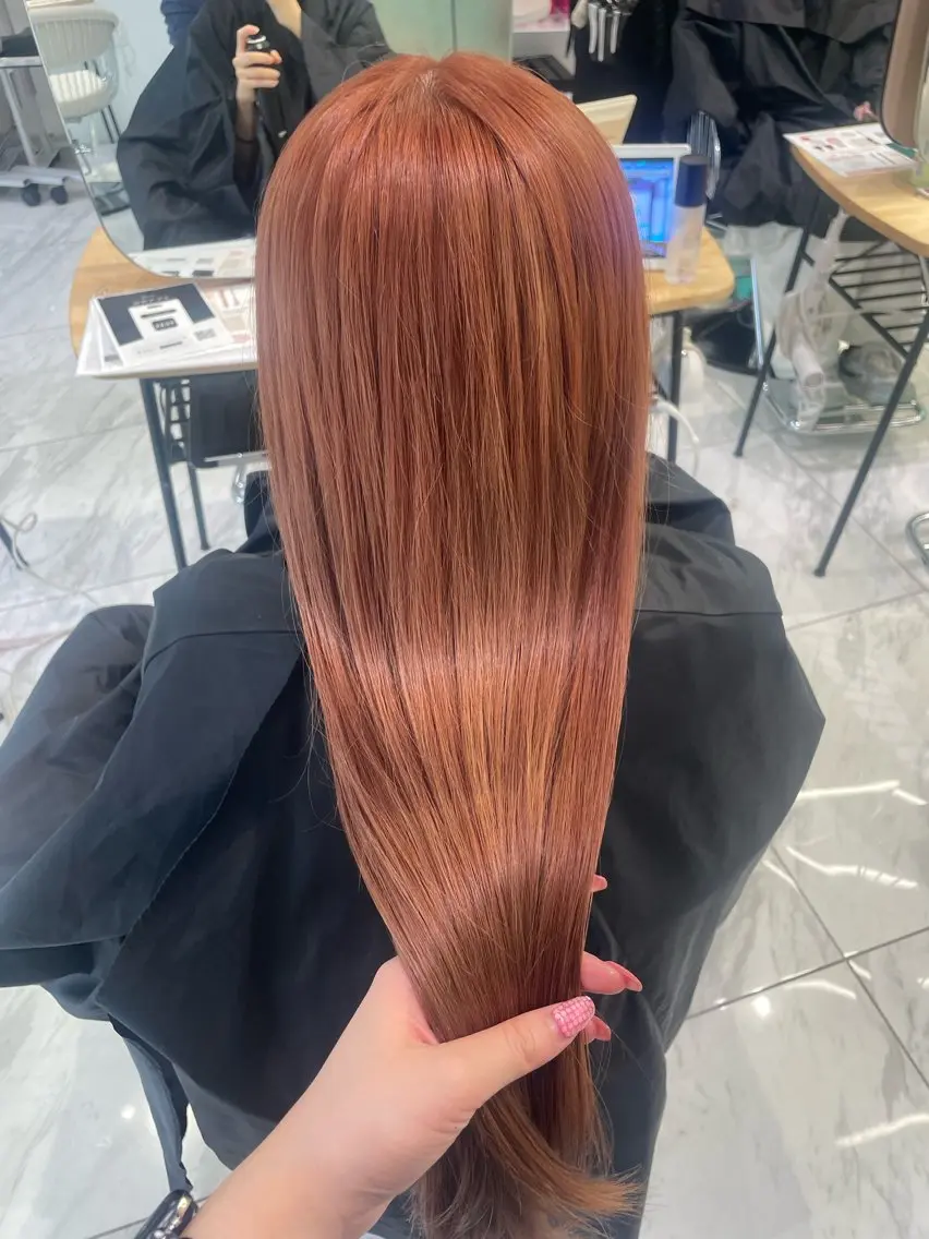ロング オレンジブラウン ヘアカラー 透明感カラー👗 / コハルのヘアスタイル